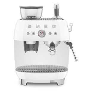 Espresso kohvimasin kohviveskiga Smeg, 50`ndate stiil, valge